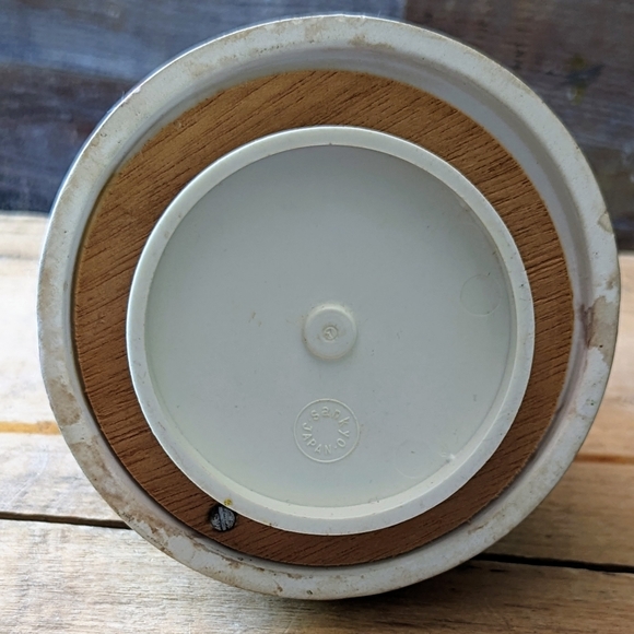 Retro 1970 Sankyo " Raindrops Keep Falling on My Head" Music Kids With Umbrella - Picture 6 of 10